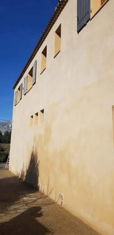 Rénovation d'une façade à Saint-Raphaël, Draguignan, AG Rénov